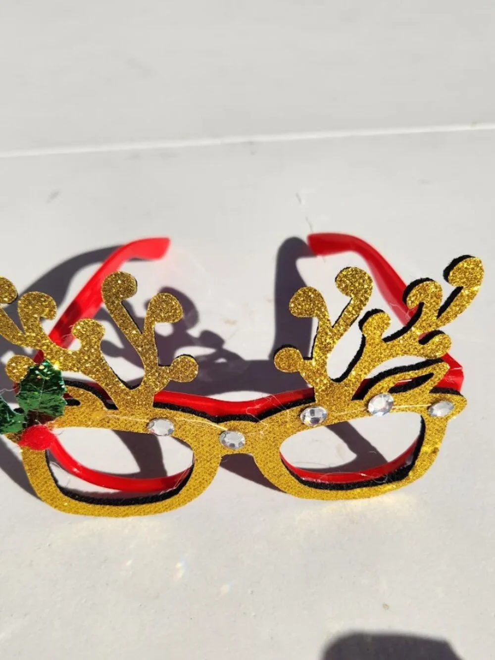NEW Sunglasses Christmas Holiday Birthday Party Stocking Stuffer Party Favors Gl